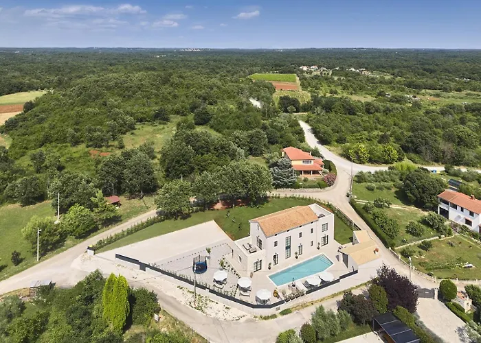 Madora Villa
